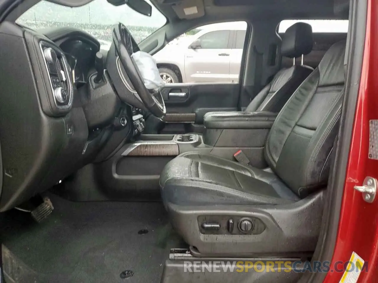 7 Photograph of a damaged car 1GTP8FED2KZ110181 GMC SIERRA 2019