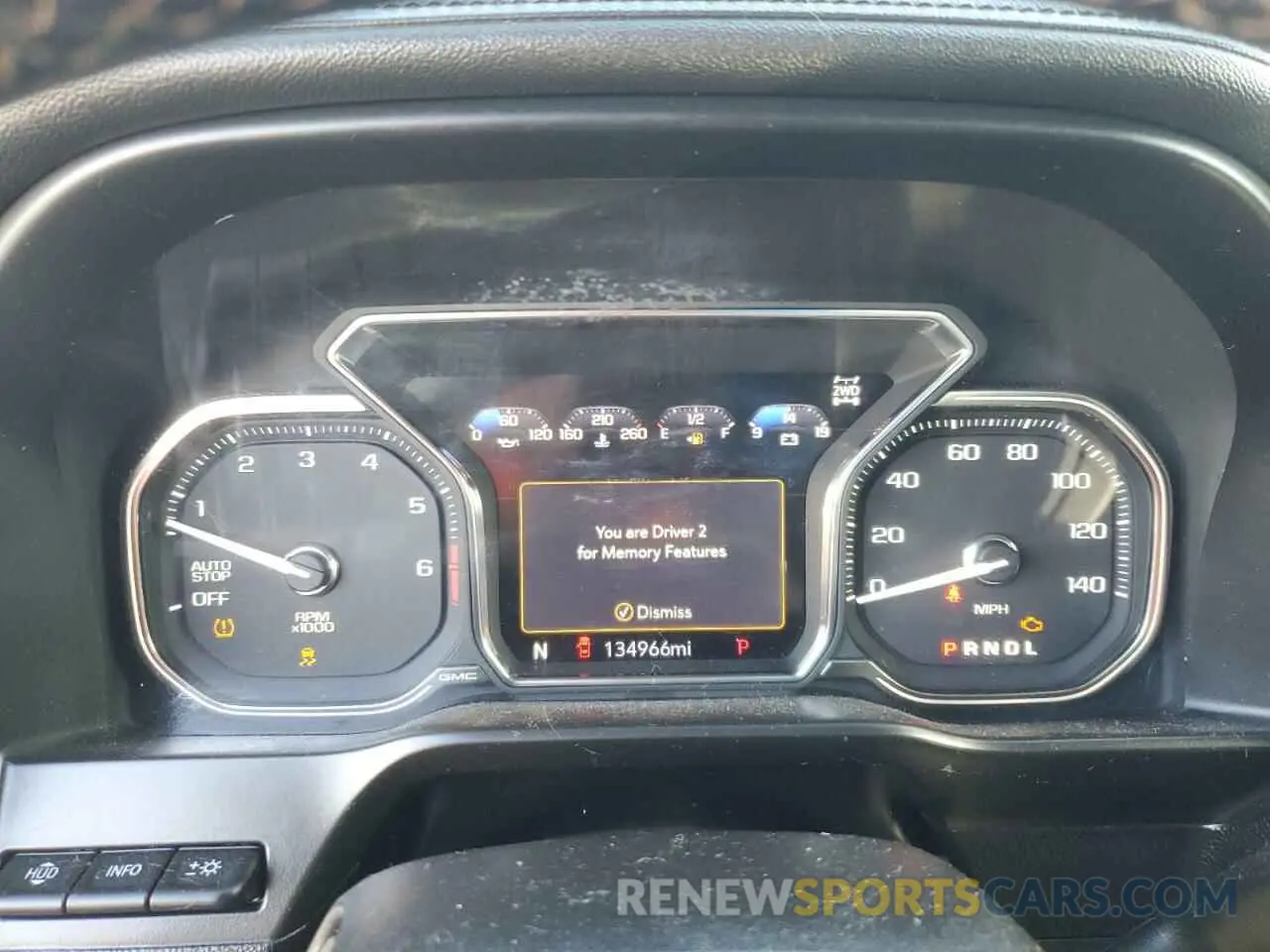 9 Фотография поврежденного автомобиля 1GTP9EELXKZ236044 GMC SIERRA 2019