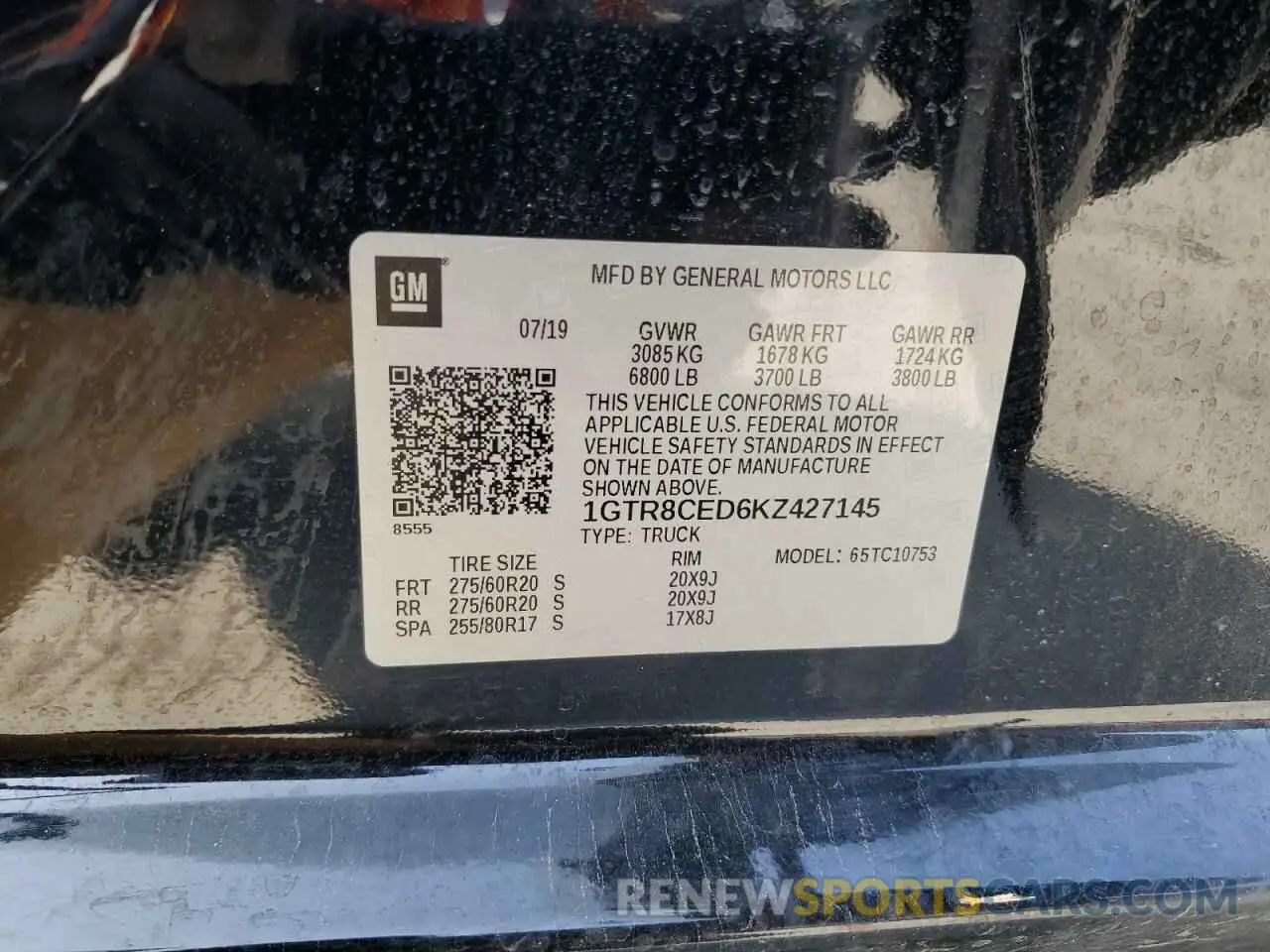 12 Photograph of a damaged car 1GTR8CED6KZ427145 GMC SIERRA 2019