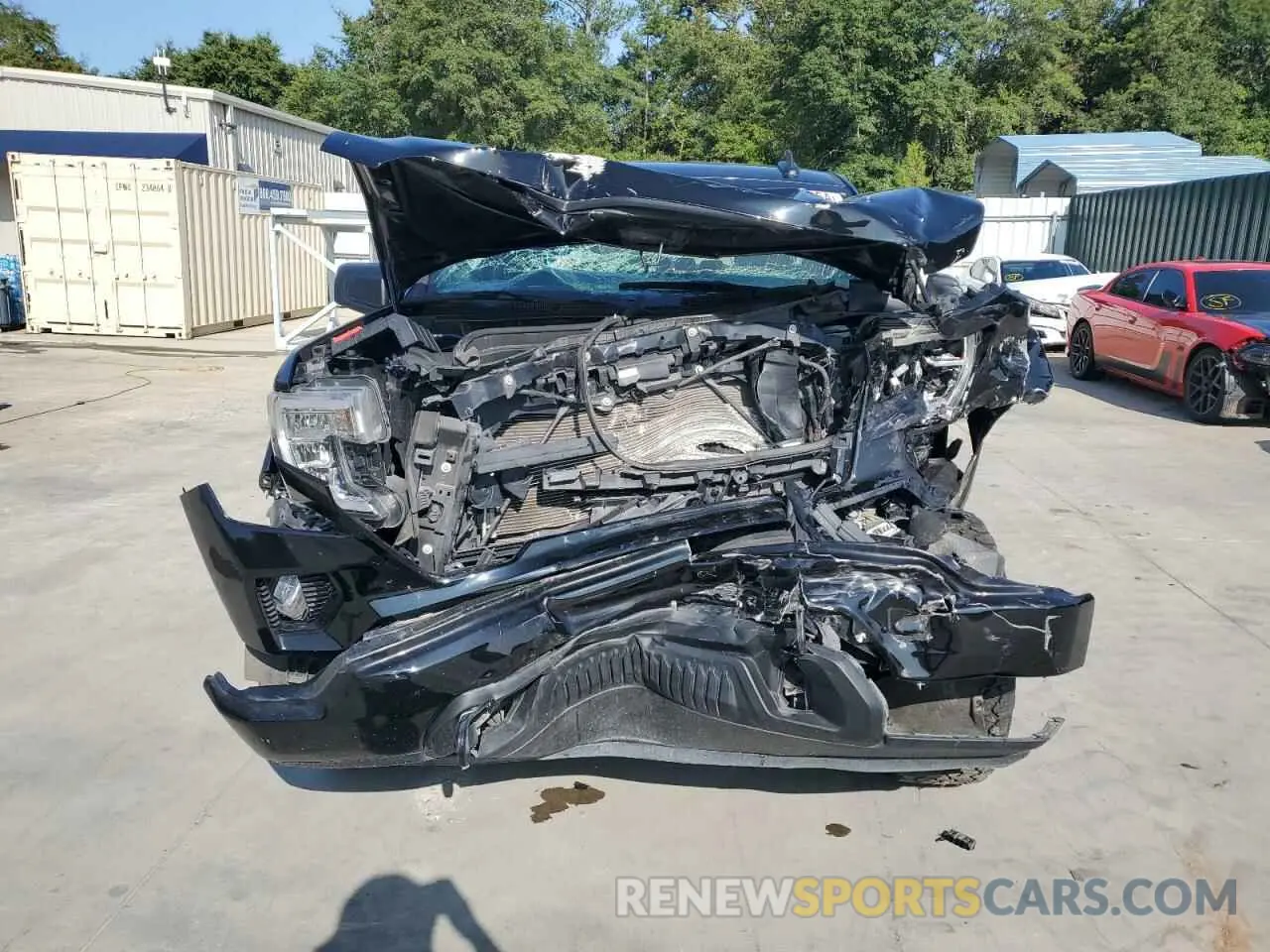 5 Photograph of a damaged car 1GTR8CED6KZ427145 GMC SIERRA 2019