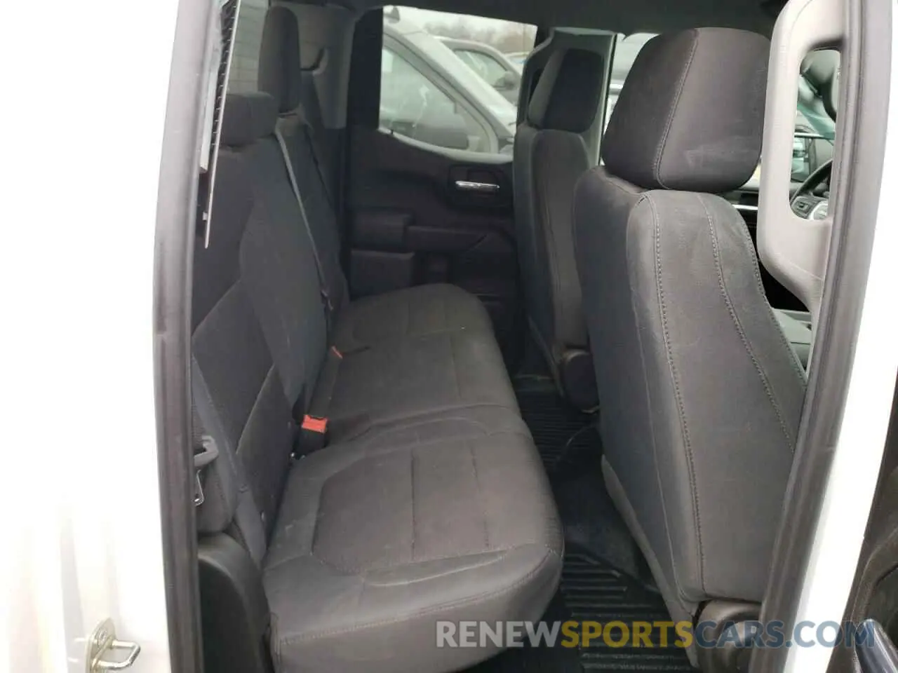 10 Фотография поврежденного автомобиля 1GTR9AEH8KZ213164 GMC SIERRA 2019