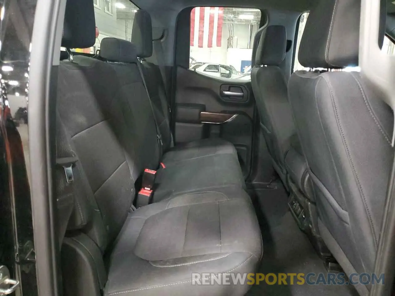 10 Photograph of a damaged car 1GTR9CED3KZ250549 GMC SIERRA 2019