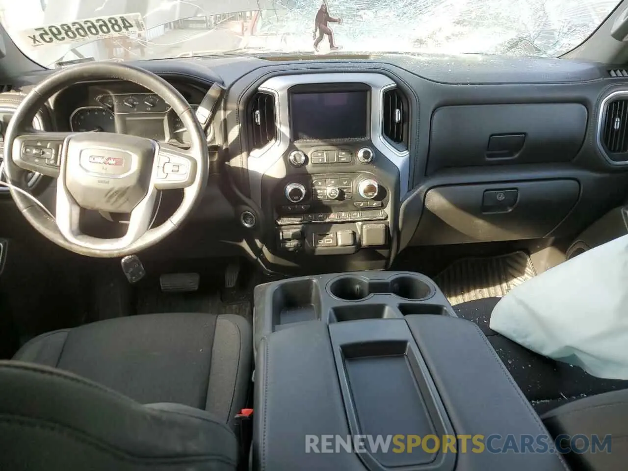 8 Photograph of a damaged car 1GTU9BED5KZ321464 GMC SIERRA 2019