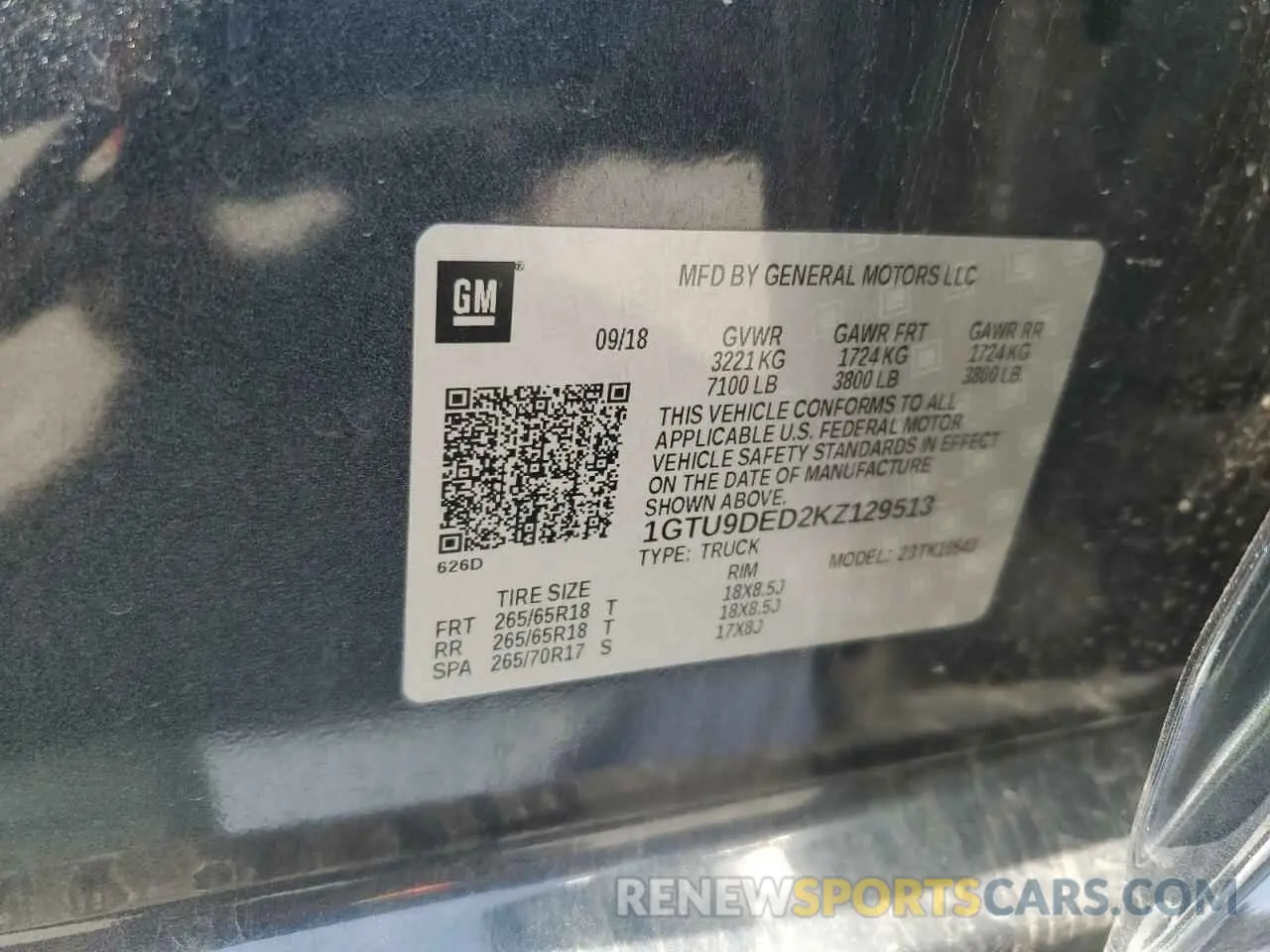 12 Photograph of a damaged car 1GTU9DED2KZ129513 GMC SIERRA 2019