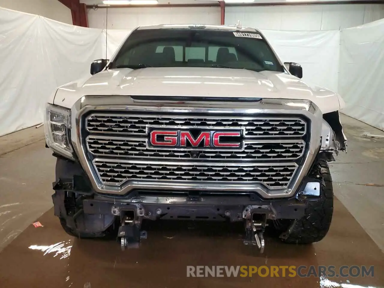 5 Photograph of a damaged car 1GTU9FEL1KZ189558 GMC SIERRA 2019