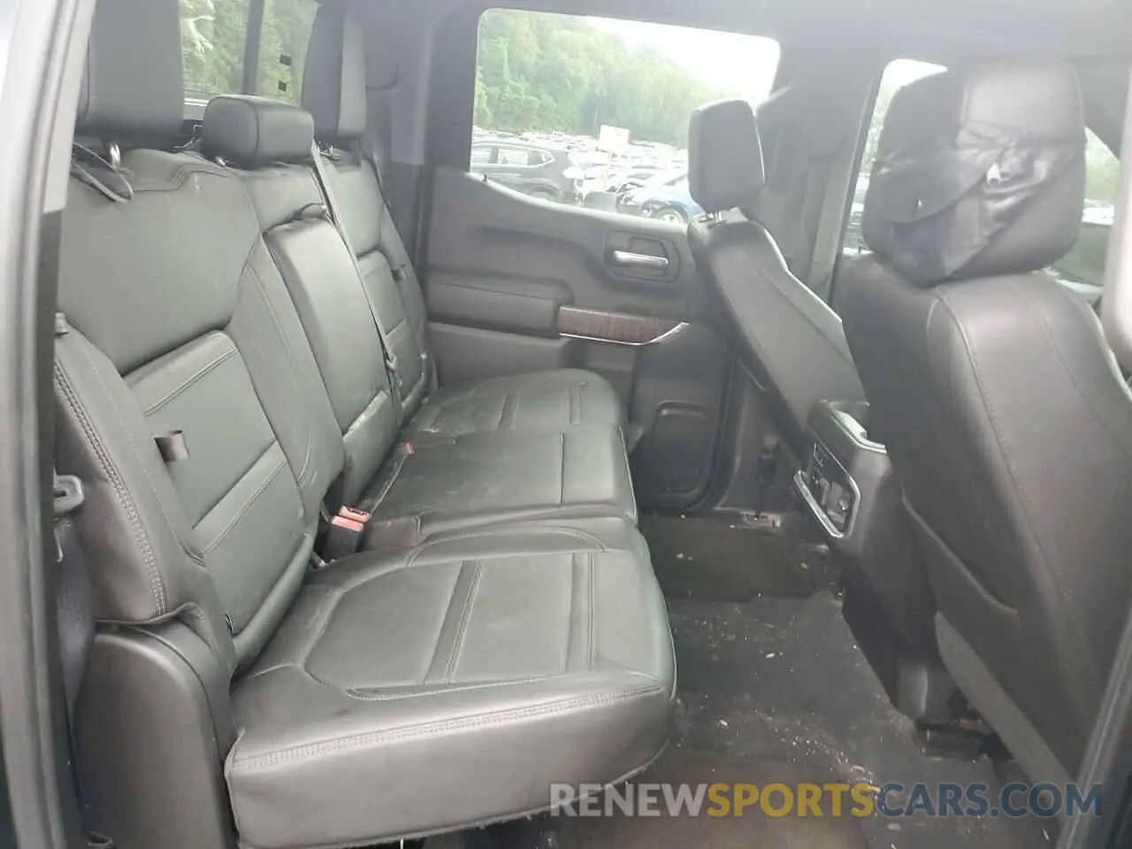 10 Photograph of a damaged car 1GTU9FEL1KZ319080 GMC SIERRA 2019