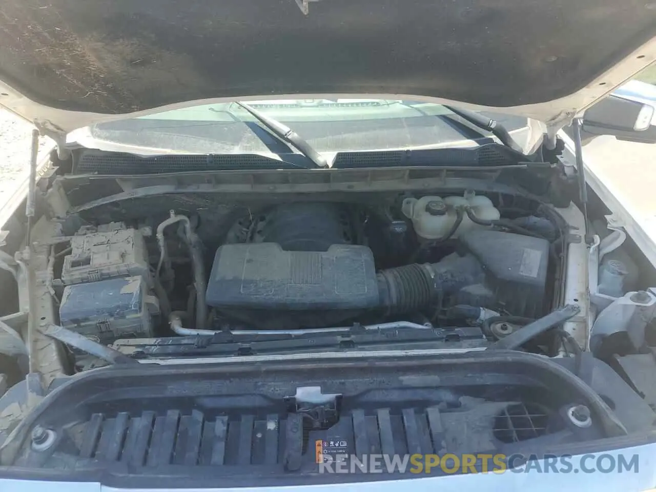 11 Photograph of a damaged car 1GTU9FEL5KZ115365 GMC SIERRA 2019