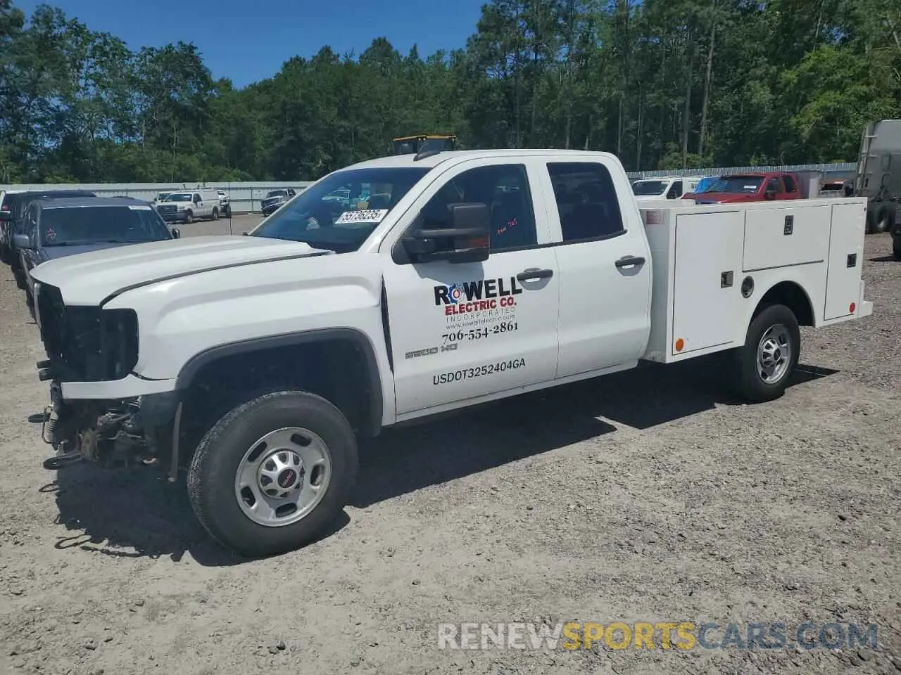 1 Photograph of a damaged car 2GD21NEG9K1201407 GMC SIERRA 2019