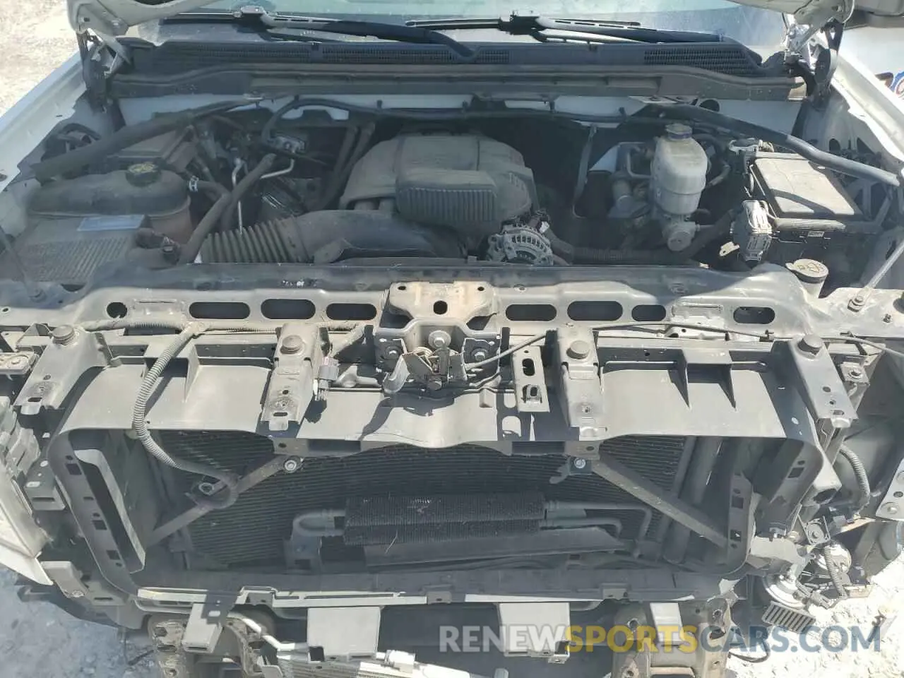 11 Photograph of a damaged car 2GD21NEG9K1201407 GMC SIERRA 2019