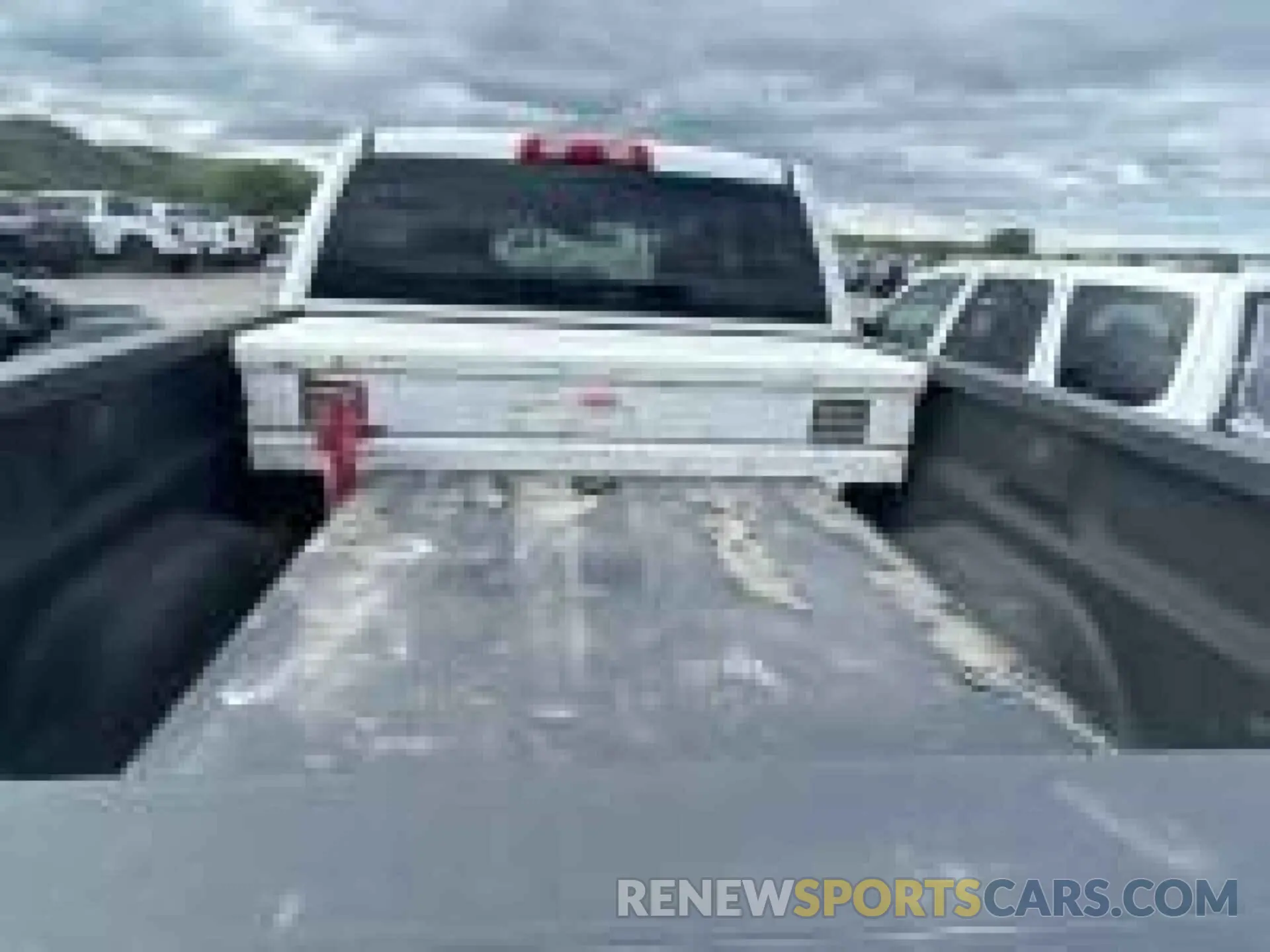 2 Photograph of a damaged car 2GT22NEG3K1225073 GMC SIERRA 2019