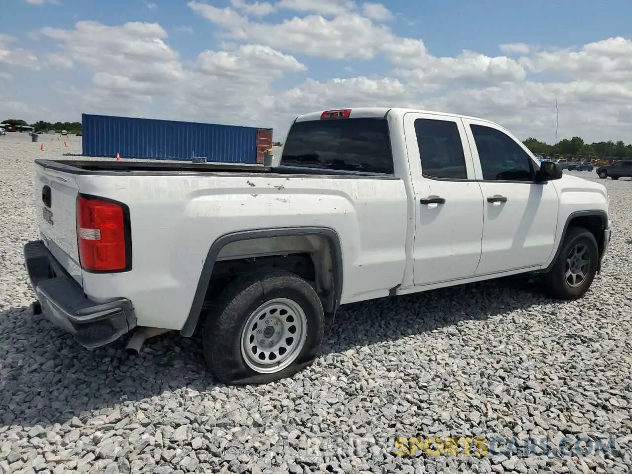 3 Photograph of a damaged car 2GTR1LECXK1139391 GMC SIERRA 2019