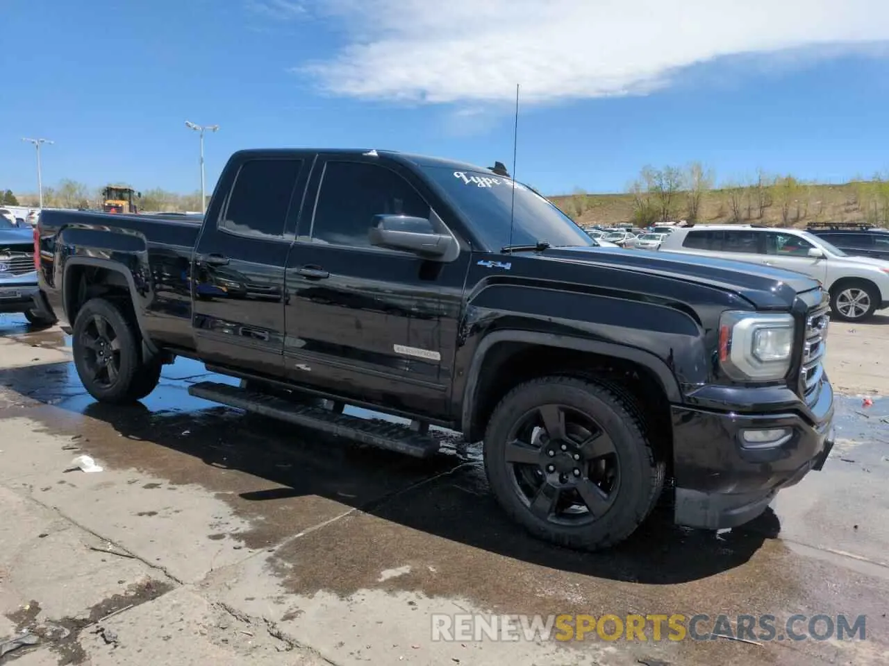 4 Photograph of a damaged car 2GTV2LEC7K1109728 GMC SIERRA 2019