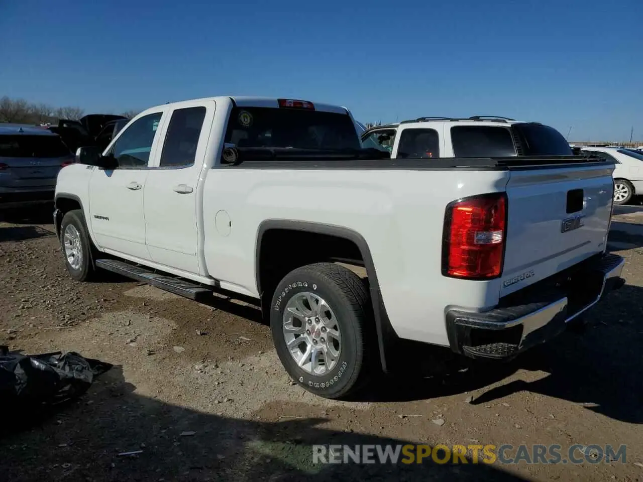 2 Photograph of a damaged car 2GTV2MEC9K1188826 GMC SIERRA 2019