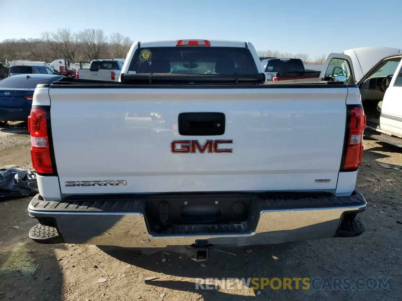 6 Photograph of a damaged car 2GTV2MEC9K1188826 GMC SIERRA 2019