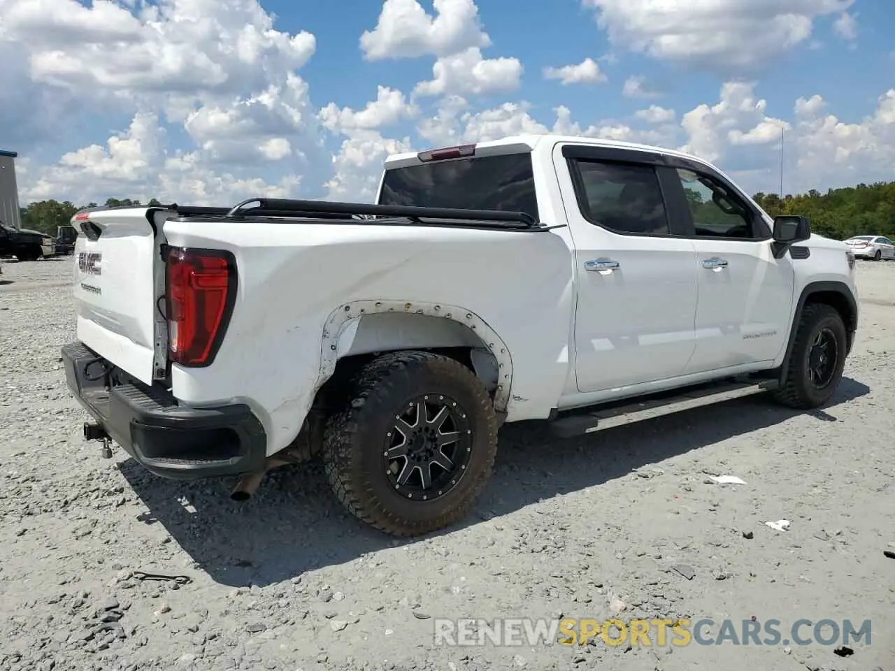 3 Photograph of a damaged car 3GTP8AEF0KG169945 GMC SIERRA 2019