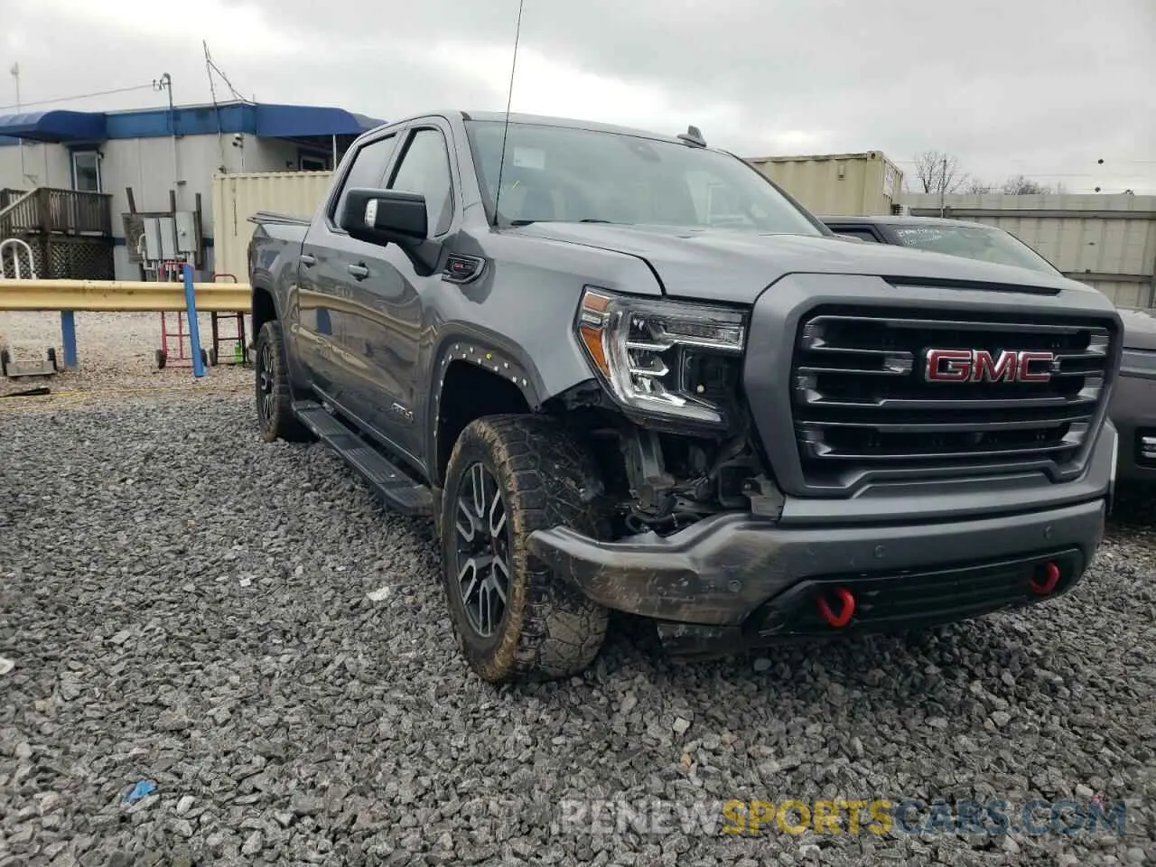 4 Photograph of a damaged car 3GTP9EEL2KG149027 GMC SIERRA 2019
