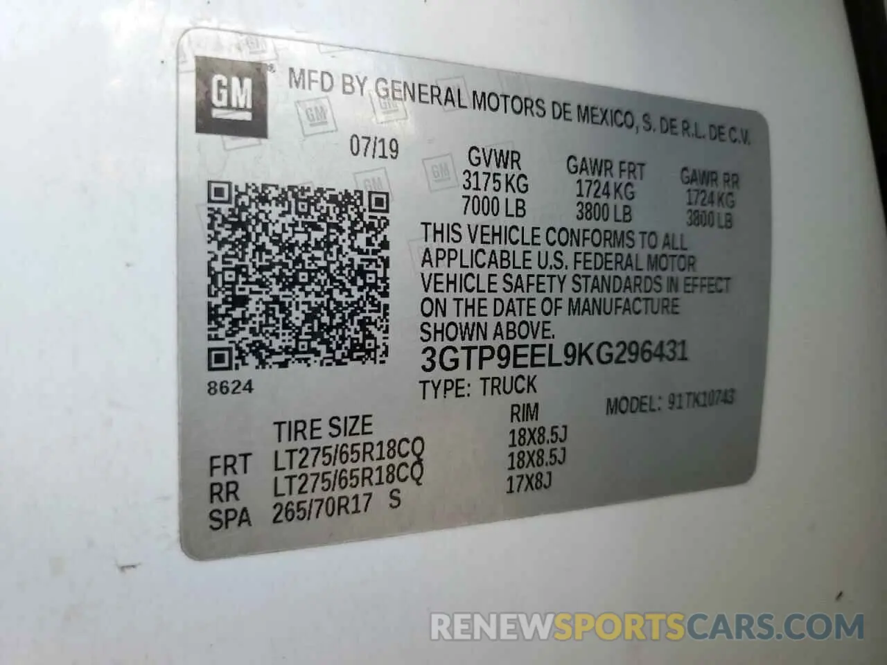 14 Photograph of a damaged car 3GTP9EEL9KG296431 GMC SIERRA 2019