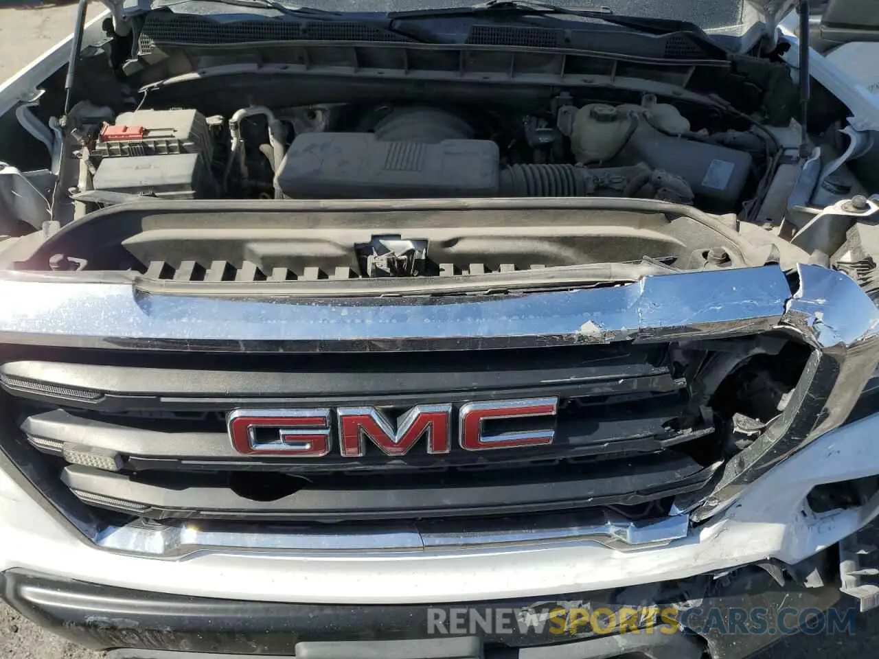 11 Photograph of a damaged car 3GTU9AEFXKG215328 GMC SIERRA 2019