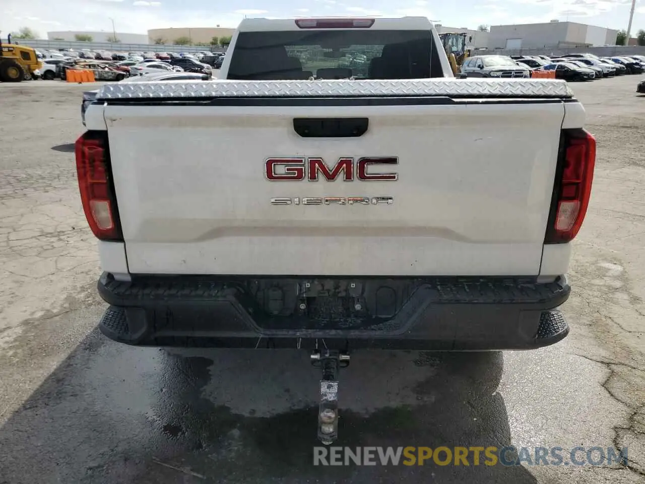 6 Photograph of a damaged car 3GTU9AEFXKG215328 GMC SIERRA 2019