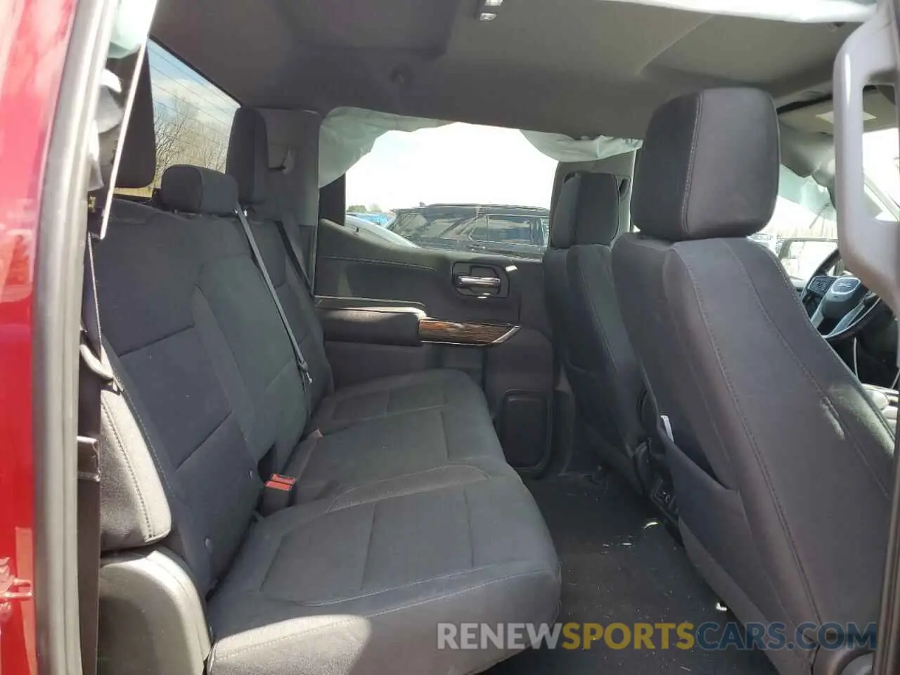 10 Photograph of a damaged car 3GTU9BED6KG145041 GMC SIERRA 2019