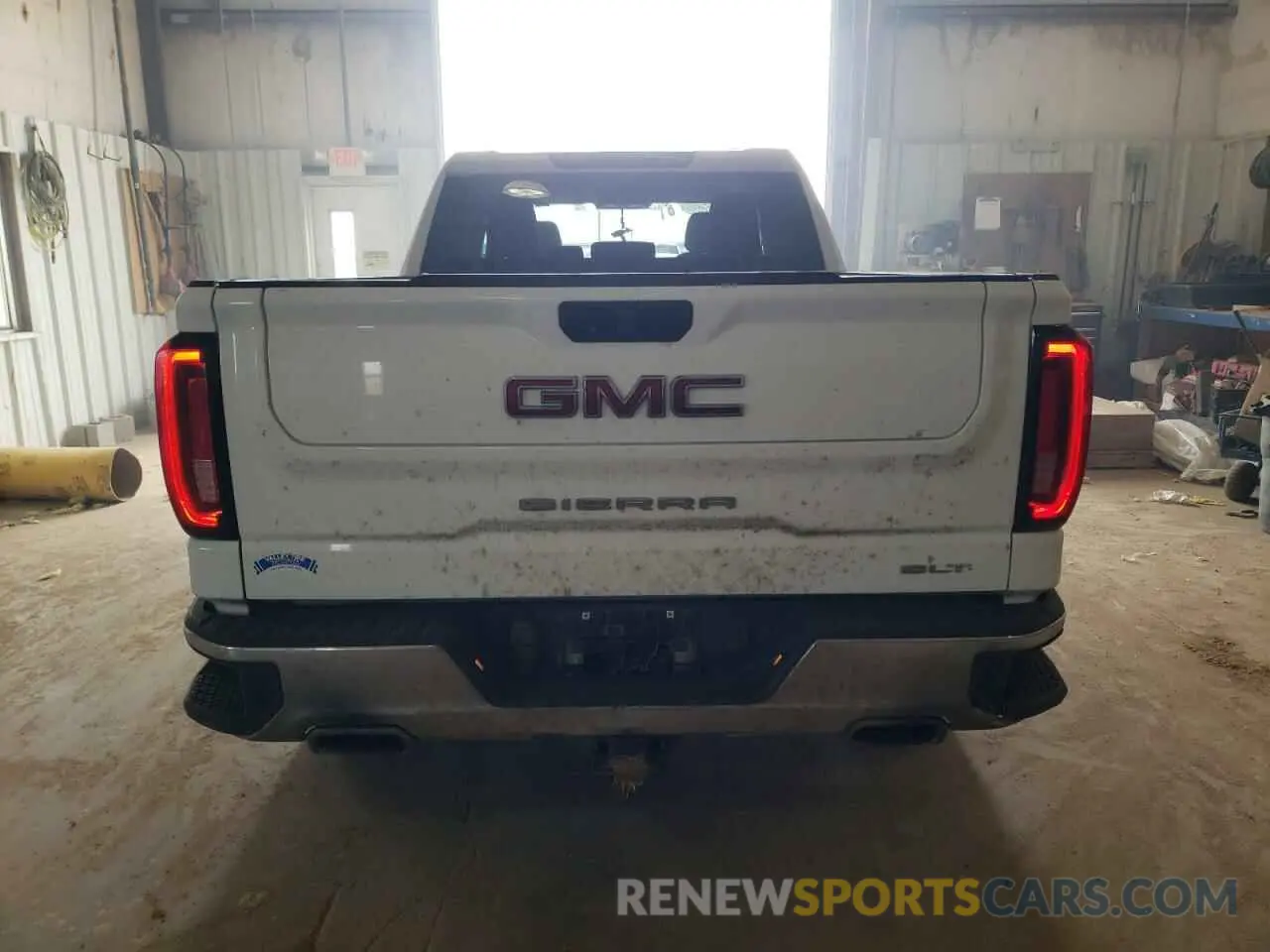 6 Photograph of a damaged car 3GTU9DED0KG308438 GMC SIERRA 2019
