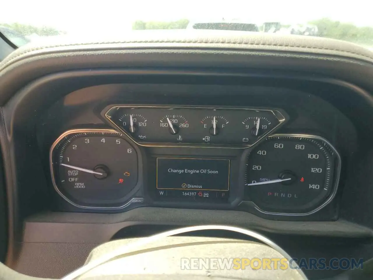 9 Photograph of a damaged car 3GTU9DED5KG238001 GMC SIERRA 2019
