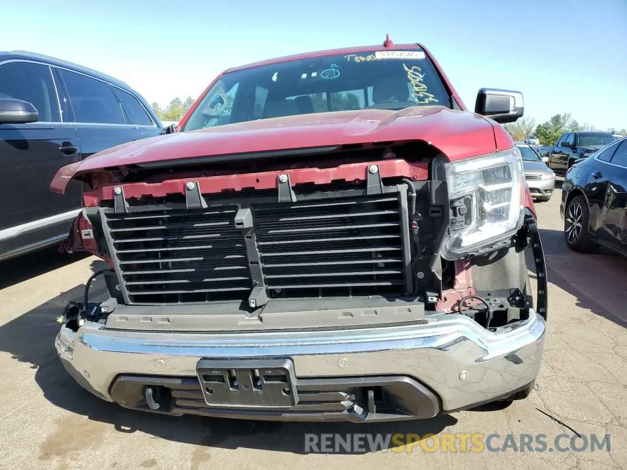 5 Photograph of a damaged car 3GTU9DED6KG235799 GMC SIERRA 2019