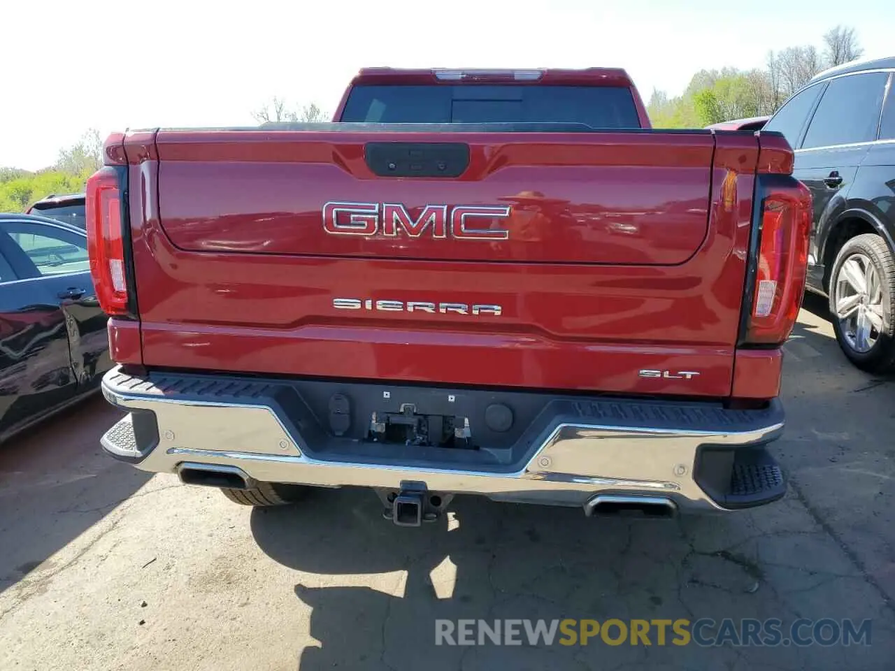 6 Photograph of a damaged car 3GTU9DED6KG235799 GMC SIERRA 2019
