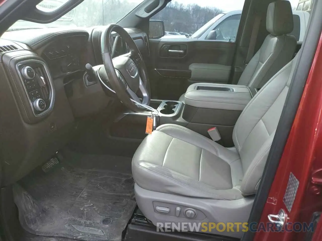 7 Photograph of a damaged car 3GTU9DEL8KG134416 GMC SIERRA 2019