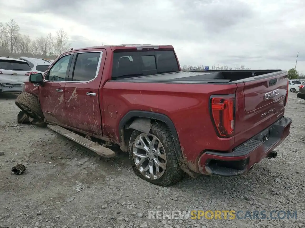 2 Photograph of a damaged car 3GTU9FEL7KG131390 GMC SIERRA 2019