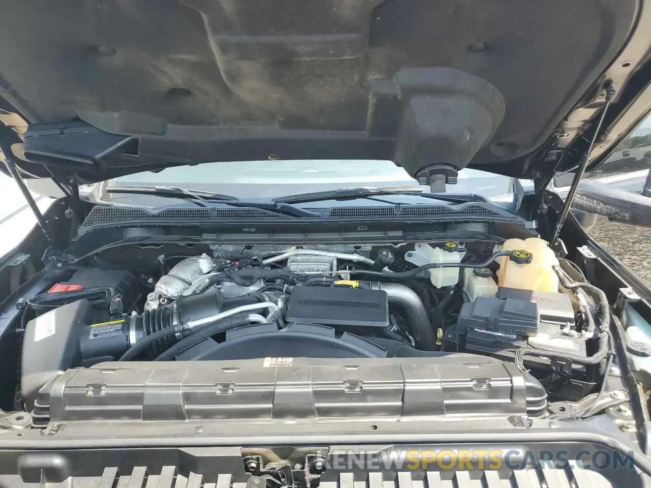 11 Photograph of a damaged car 1GT49REY3LF327956 GMC SIERRA 2020