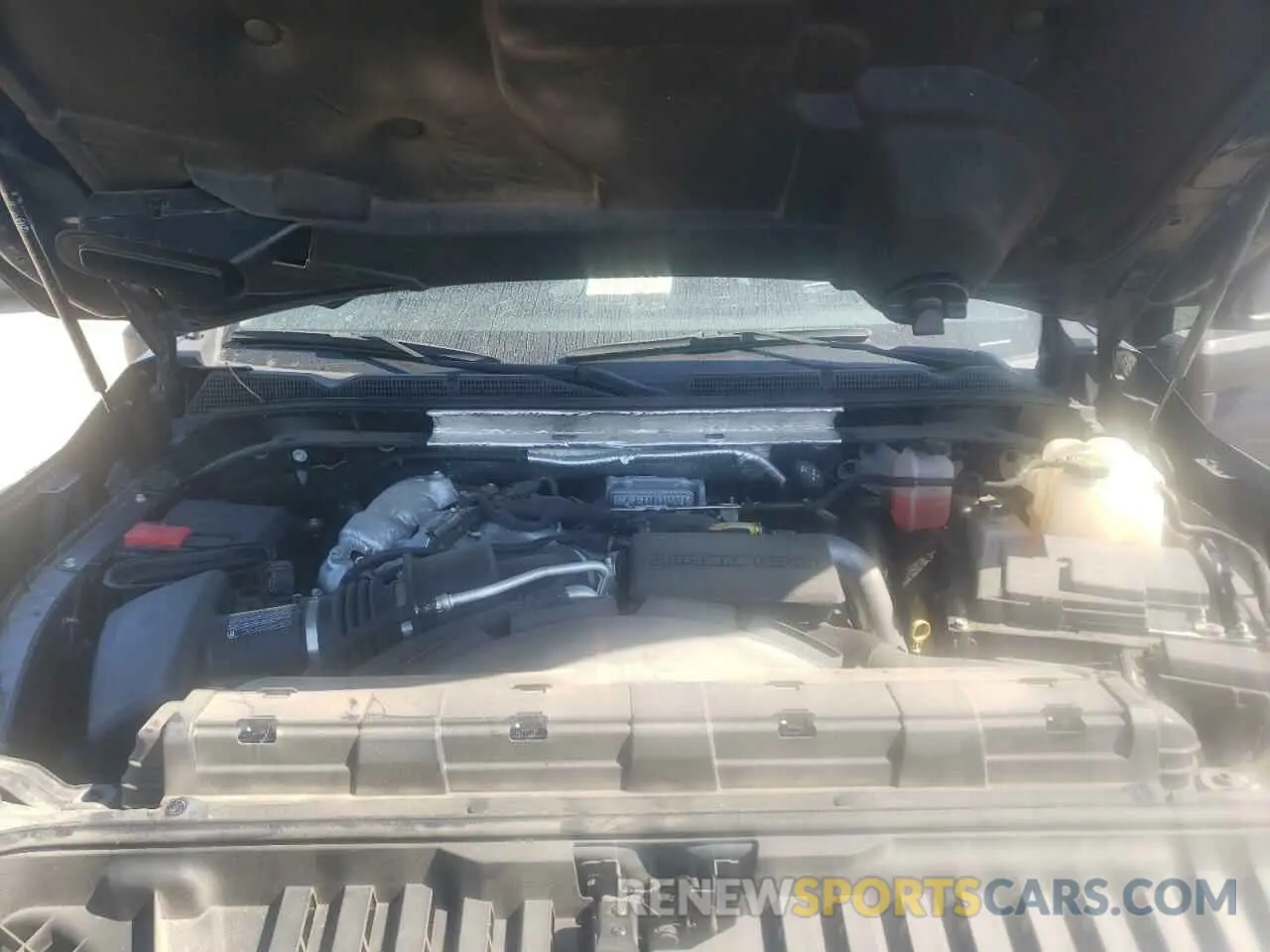 11 Photograph of a damaged car 1GT49REY7LF327152 GMC SIERRA 2020