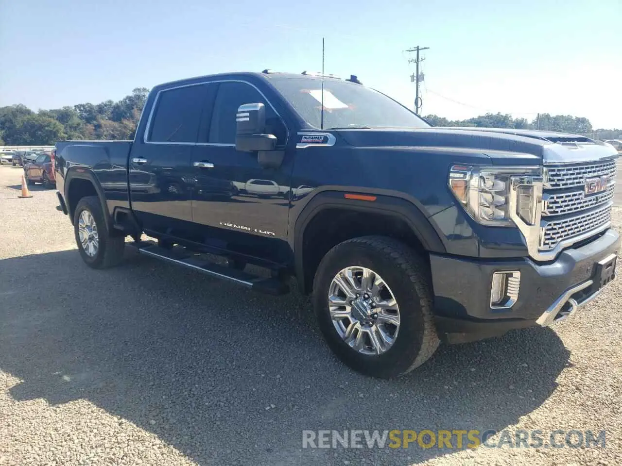 4 Photograph of a damaged car 1GT49REY7LF327152 GMC SIERRA 2020