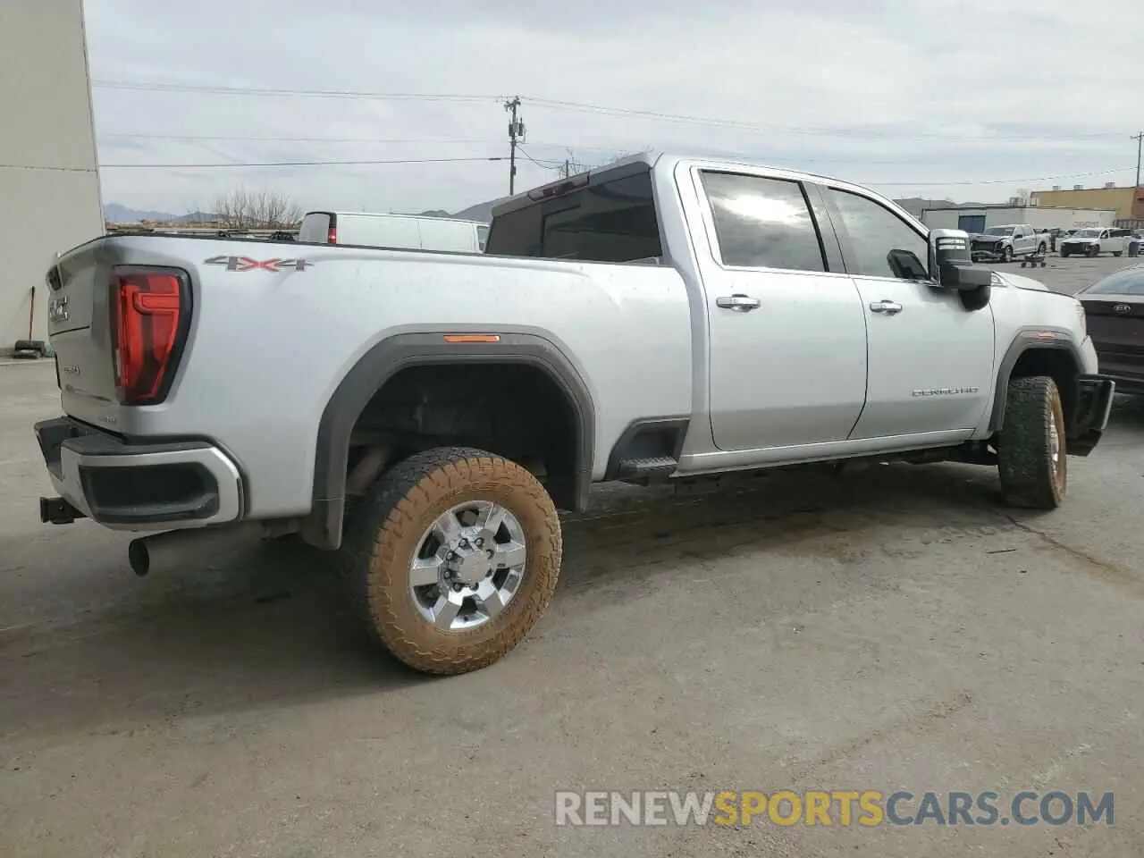 3 Фотография поврежденного автомобиля 1GT49REY9LF107074 GMC SIERRA 2020