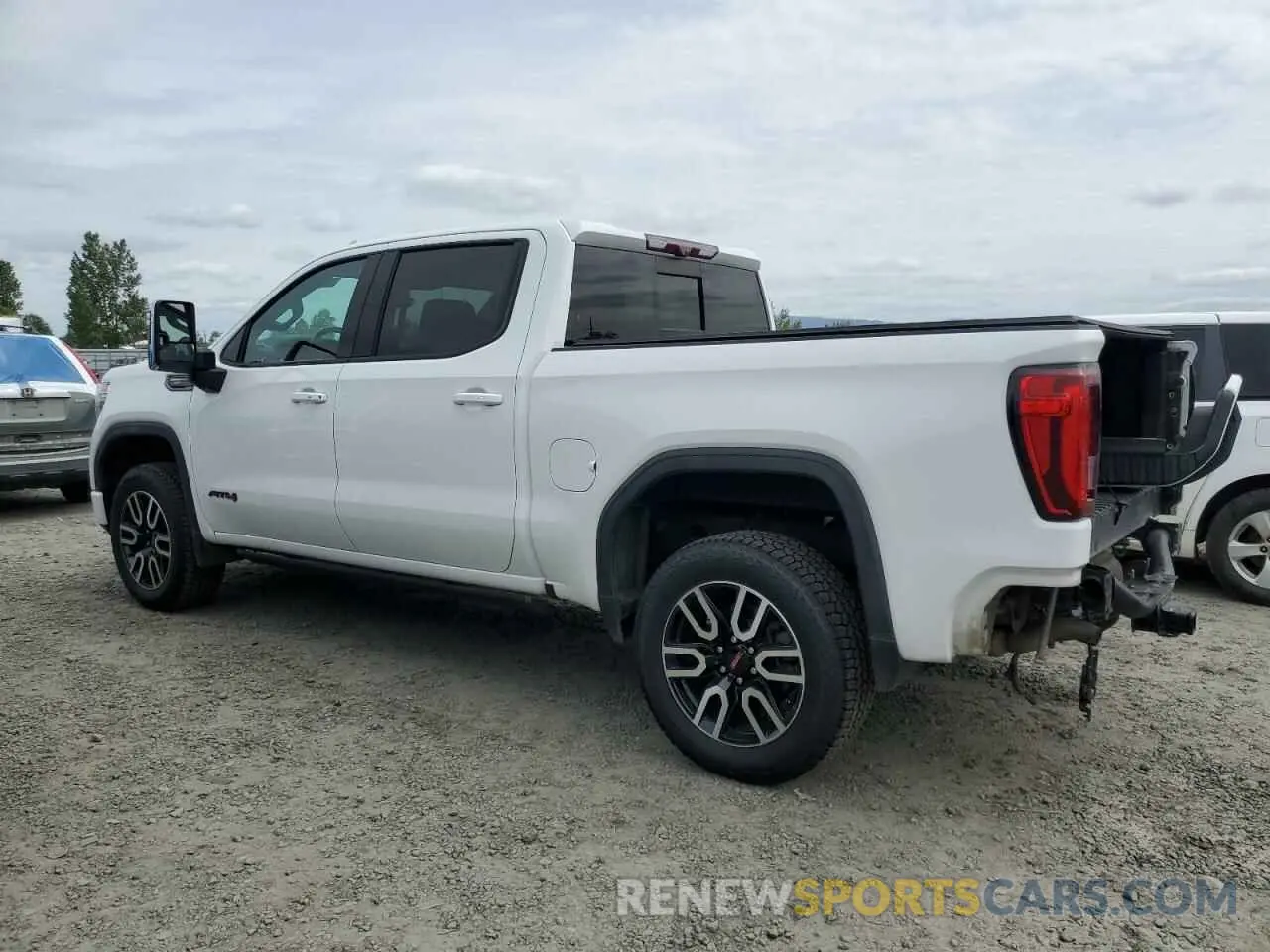 2 Photograph of a damaged car 1GTP9EEL5LZ210176 GMC SIERRA 2020