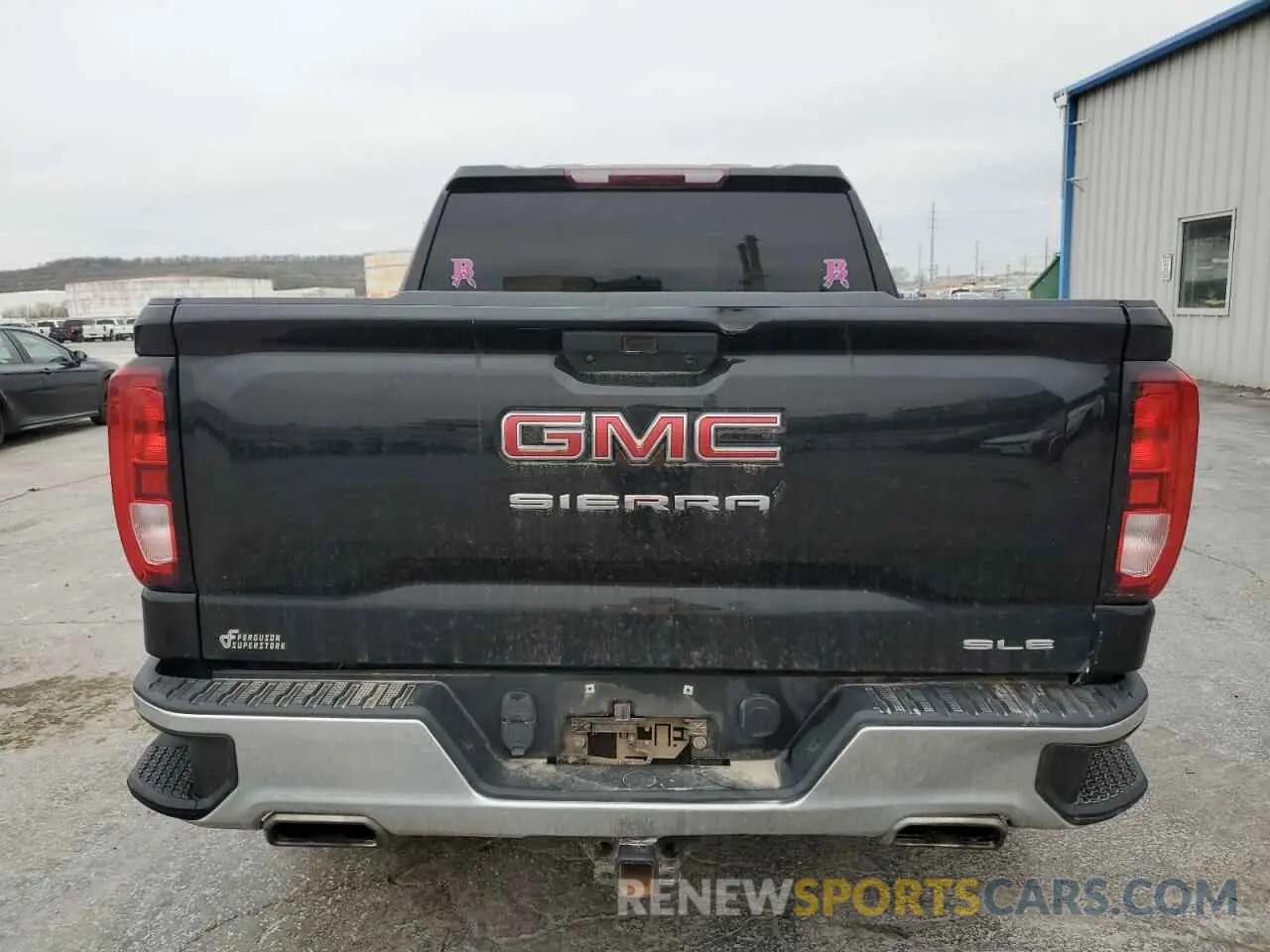 6 Photograph of a damaged car 1GTU9BED6LZ133330 GMC SIERRA 2020