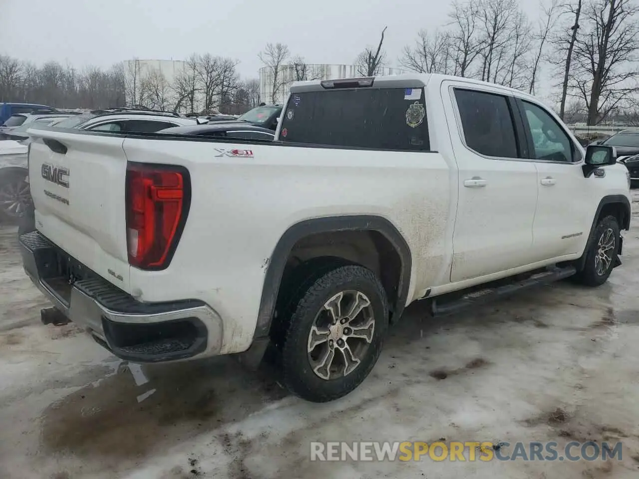 3 Photograph of a damaged car 1GTU9BED7LZ269210 GMC SIERRA 2020