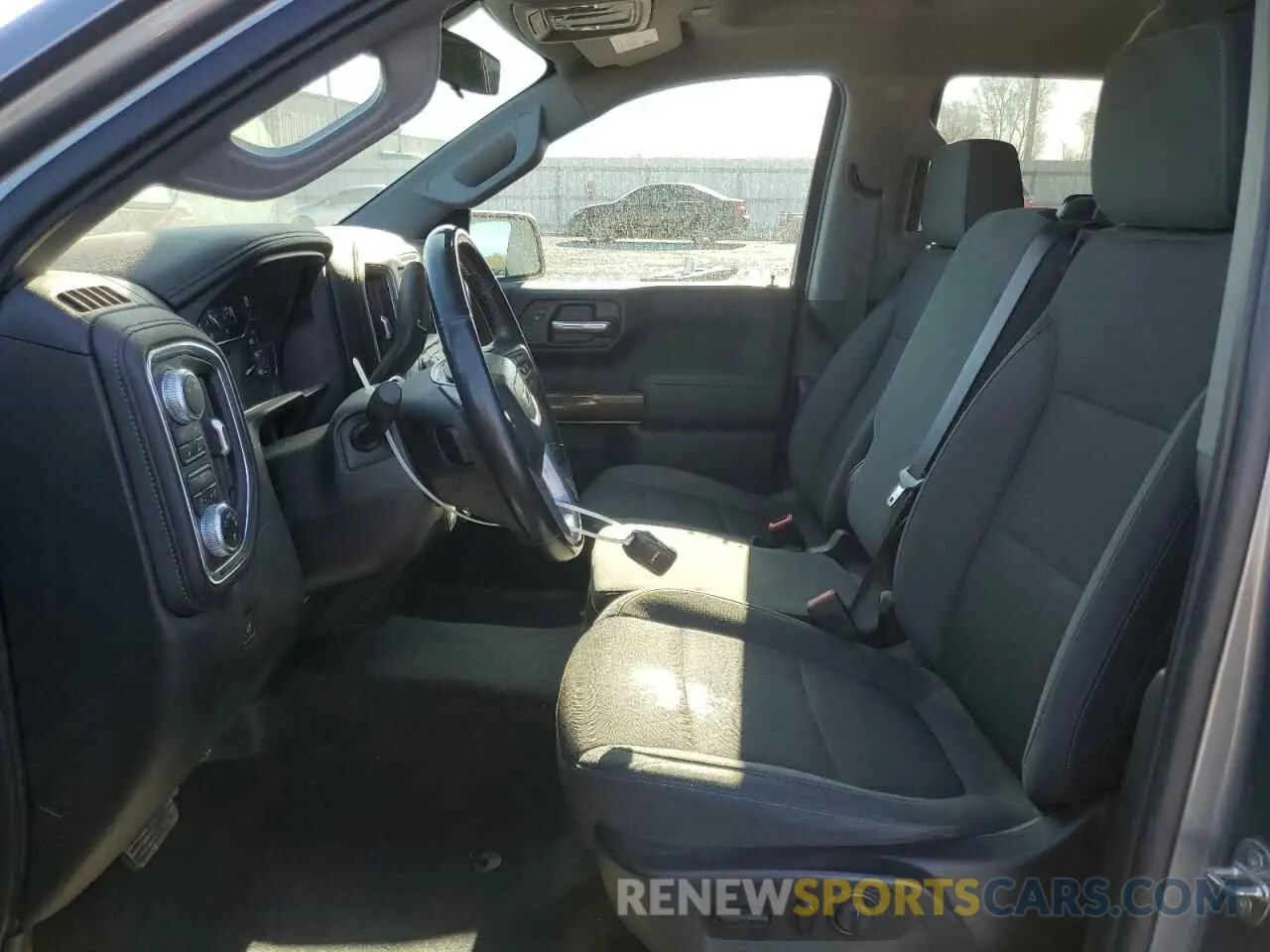 7 Фотография поврежденного автомобиля 1GTU9BED8LZ122541 GMC SIERRA 2020