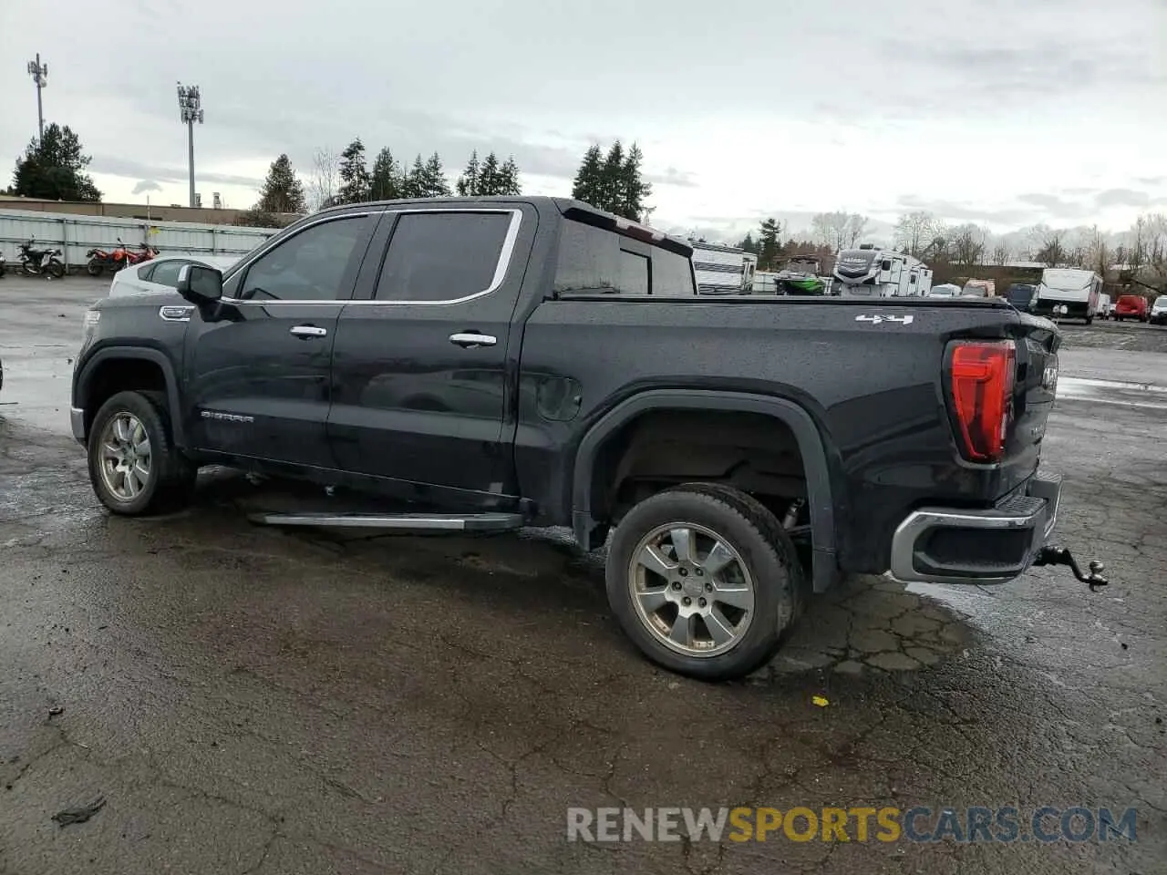 2 Photograph of a damaged car 1GTU9DED8LZ207438 GMC SIERRA 2020