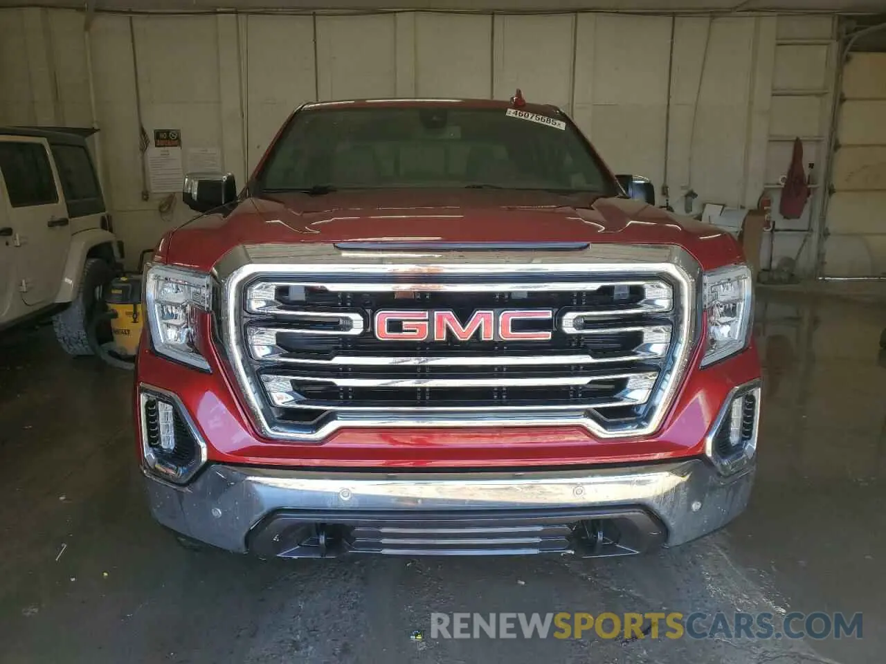 5 Photograph of a damaged car 1GTU9DED9LZ329158 GMC SIERRA 2020