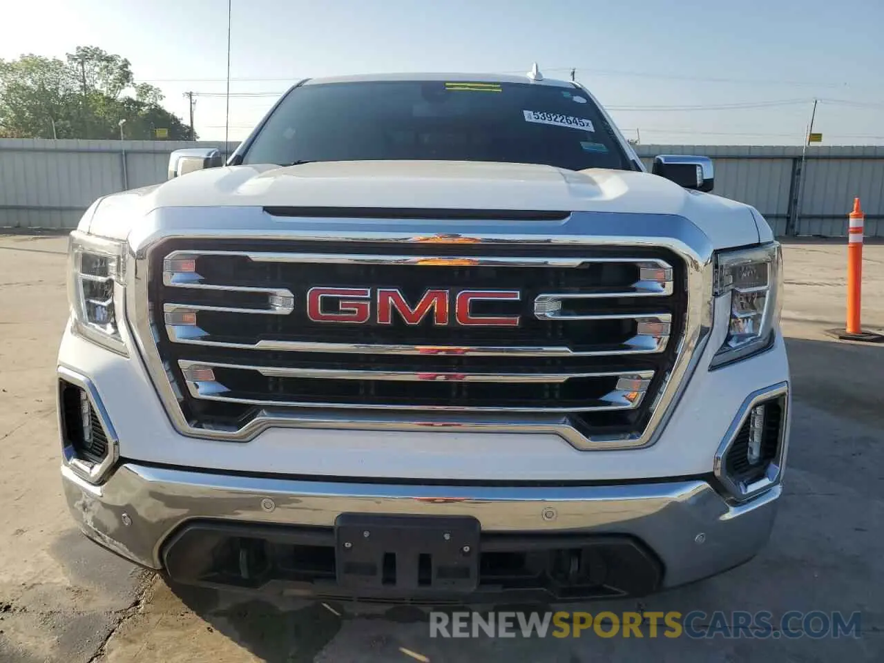 5 Photograph of a damaged car 1GTU9DET5LZ178844 GMC SIERRA 2020