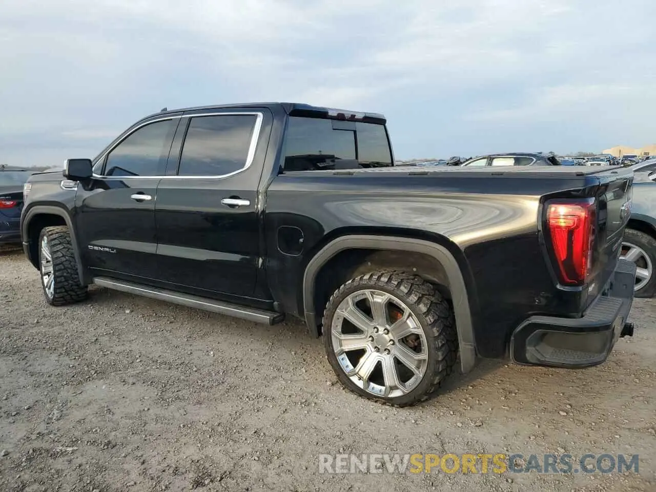 2 Photograph of a damaged car 1GTU9FEL5LZ216343 GMC SIERRA 2020