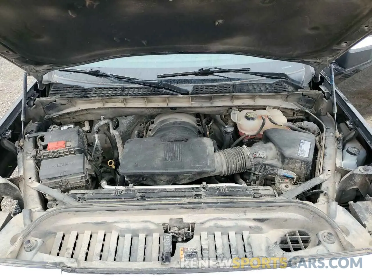 13 Photograph of a damaged car 3GTP8BED1LG157115 GMC SIERRA 2020