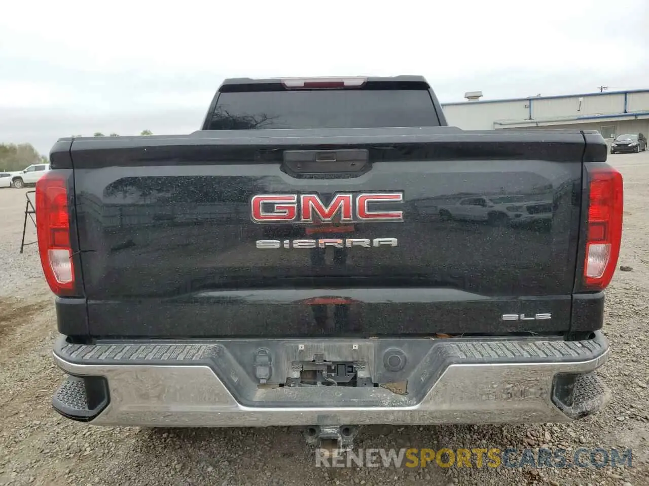 6 Photograph of a damaged car 3GTP8BED1LG157115 GMC SIERRA 2020