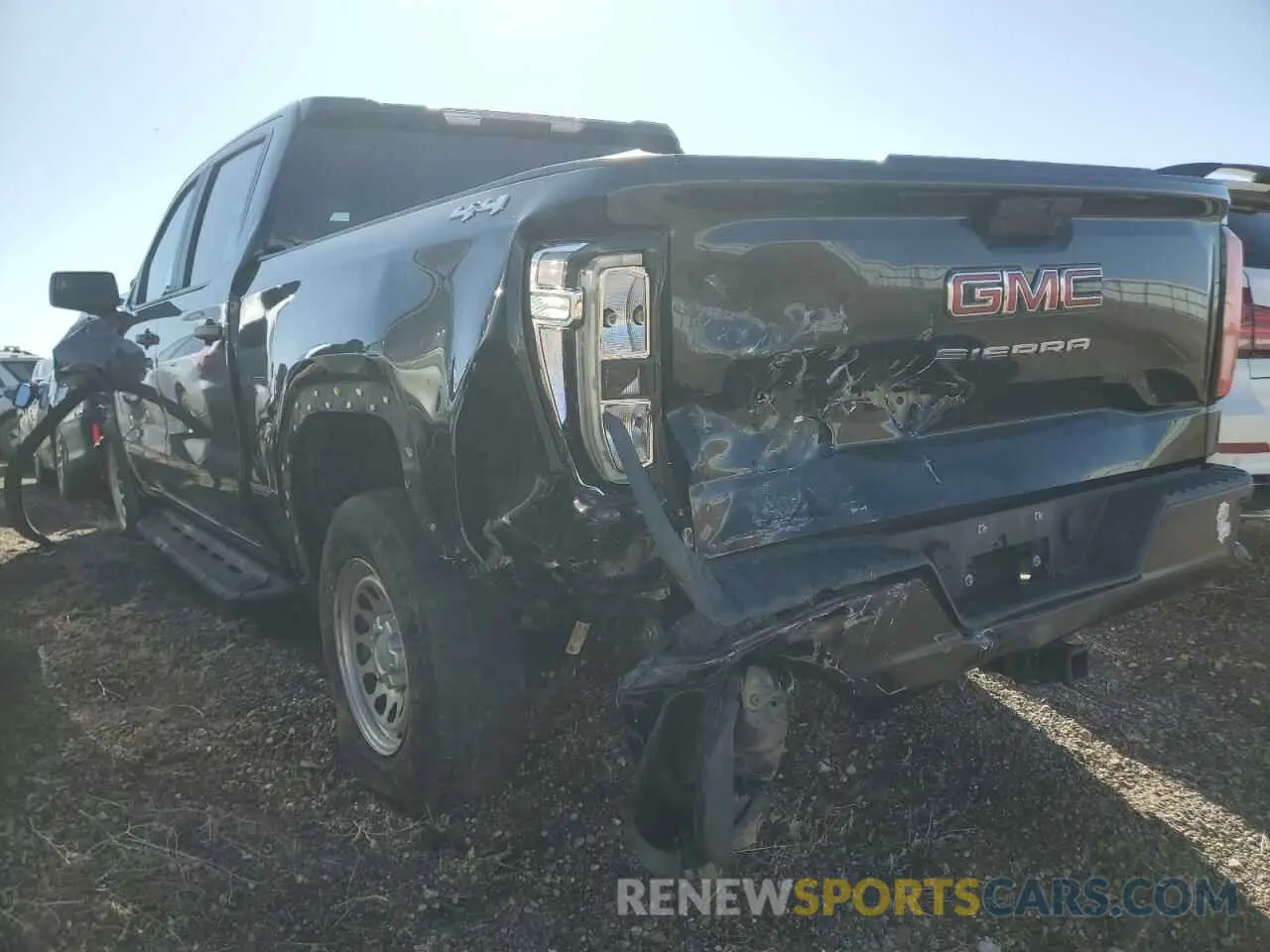 2 Photograph of a damaged car 3GTU9AEF5LG262168 GMC SIERRA 2020