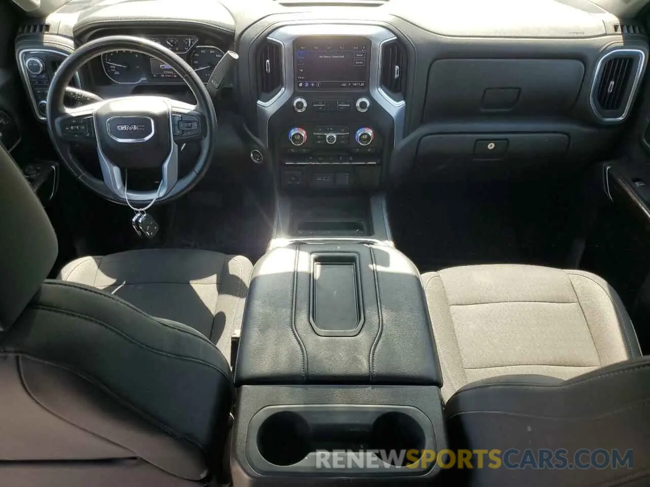 8 Фотография поврежденного автомобиля 3GTU9CED5LG135527 GMC SIERRA 2020