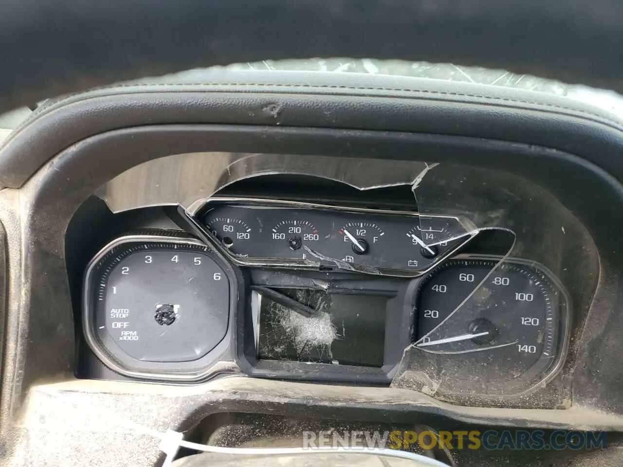 9 Photograph of a damaged car 3GTU9DEL7LG123764 GMC SIERRA 2020