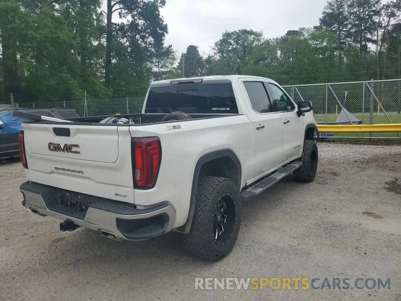 3 Фотография поврежденного автомобиля 3GTU9DETXLG278759 GMC SIERRA 2020
