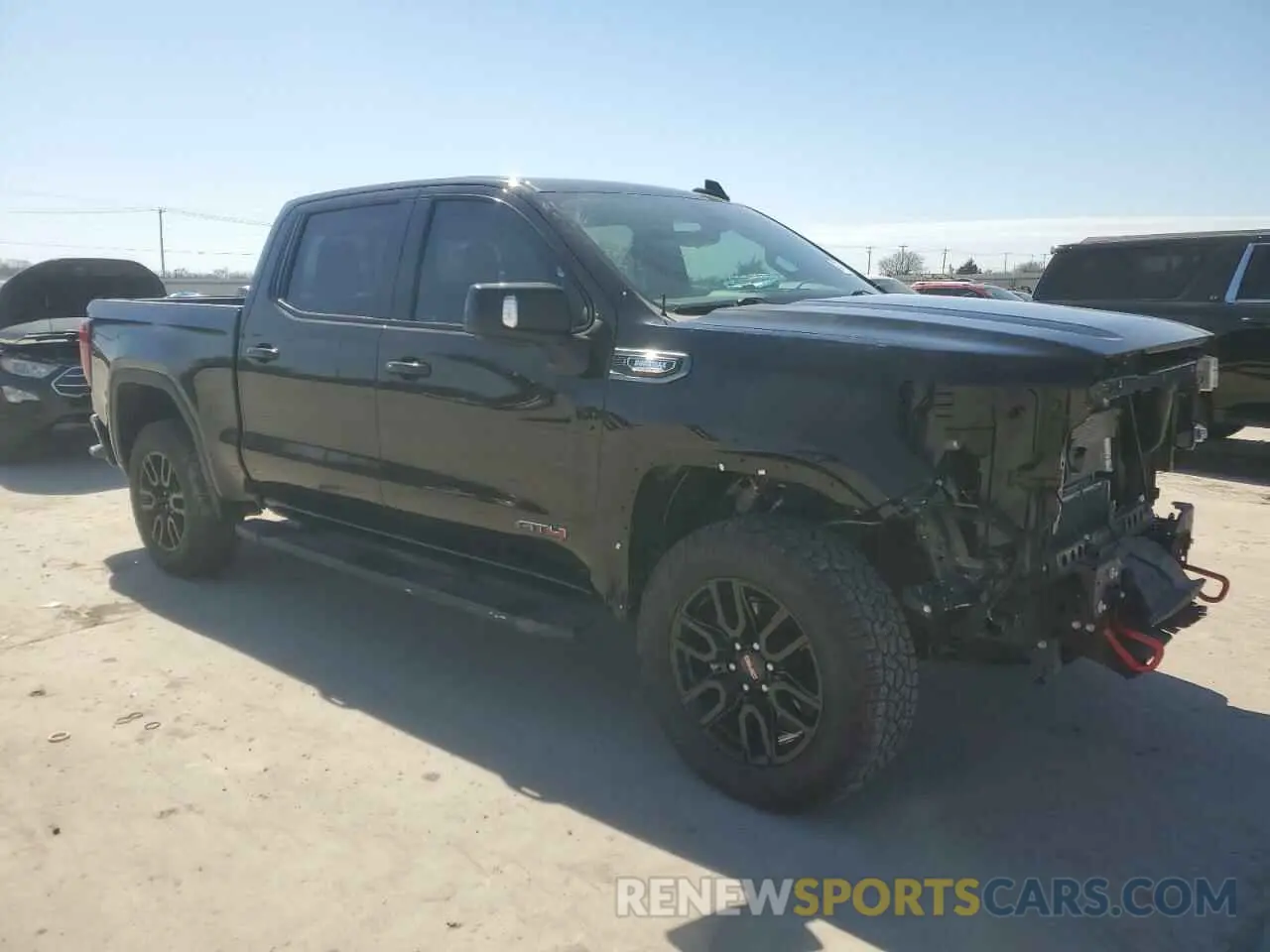 4 Photograph of a damaged car 3GTU9EET8LG424761 GMC SIERRA 2020