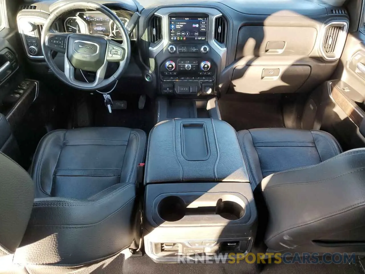 8 Фотография поврежденного автомобиля 3GTU9FEDXLG133757 GMC SIERRA 2020